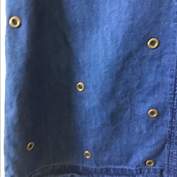 Denim Crop Top - Picture 2 of 3